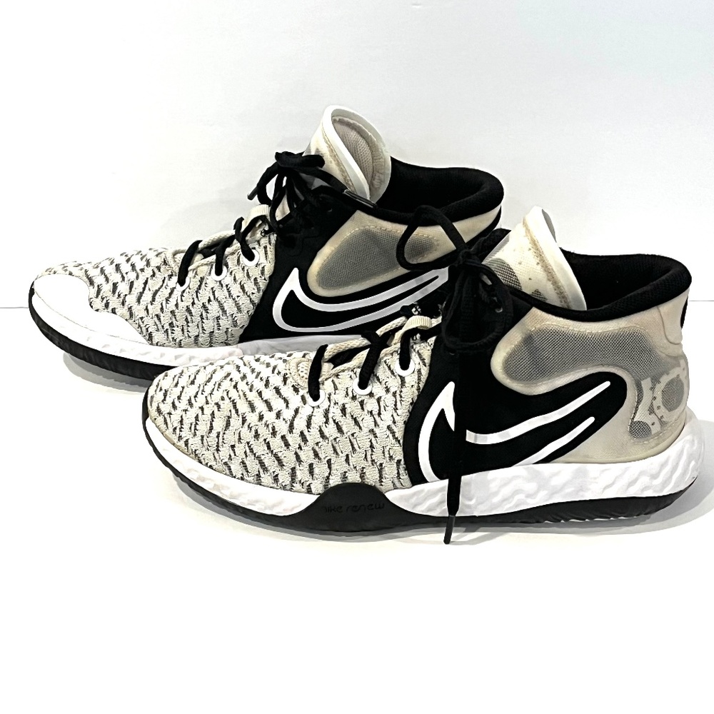 NIKE KD Trey 5 VIII Renew White - Black High Top Sneaker - Size 8